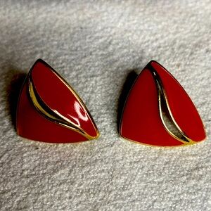 Vintage 80s Trifari Earrings